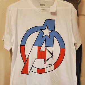 Avengers flag logo tee mens size M